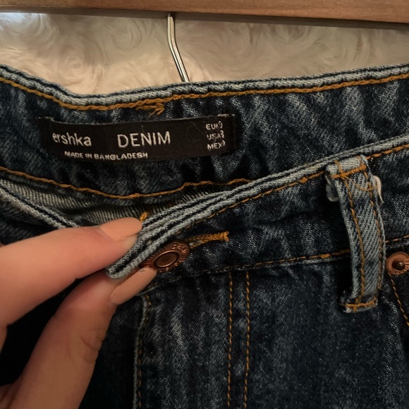 Bershka High-Waist vintage shorts size 8 - Picture 6 of 9